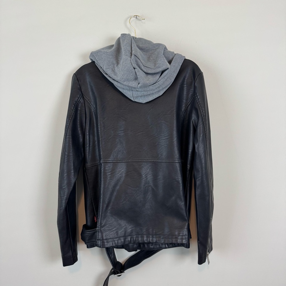 Levi’s Hoodie Faux Leather Moto Oversized Belted Jacket - Picture 10 of 12